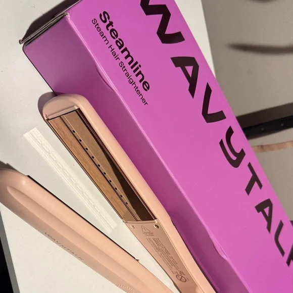 Pink Hair Straightener - Picture 2 of 2